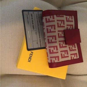 Nib Fendi Wallet